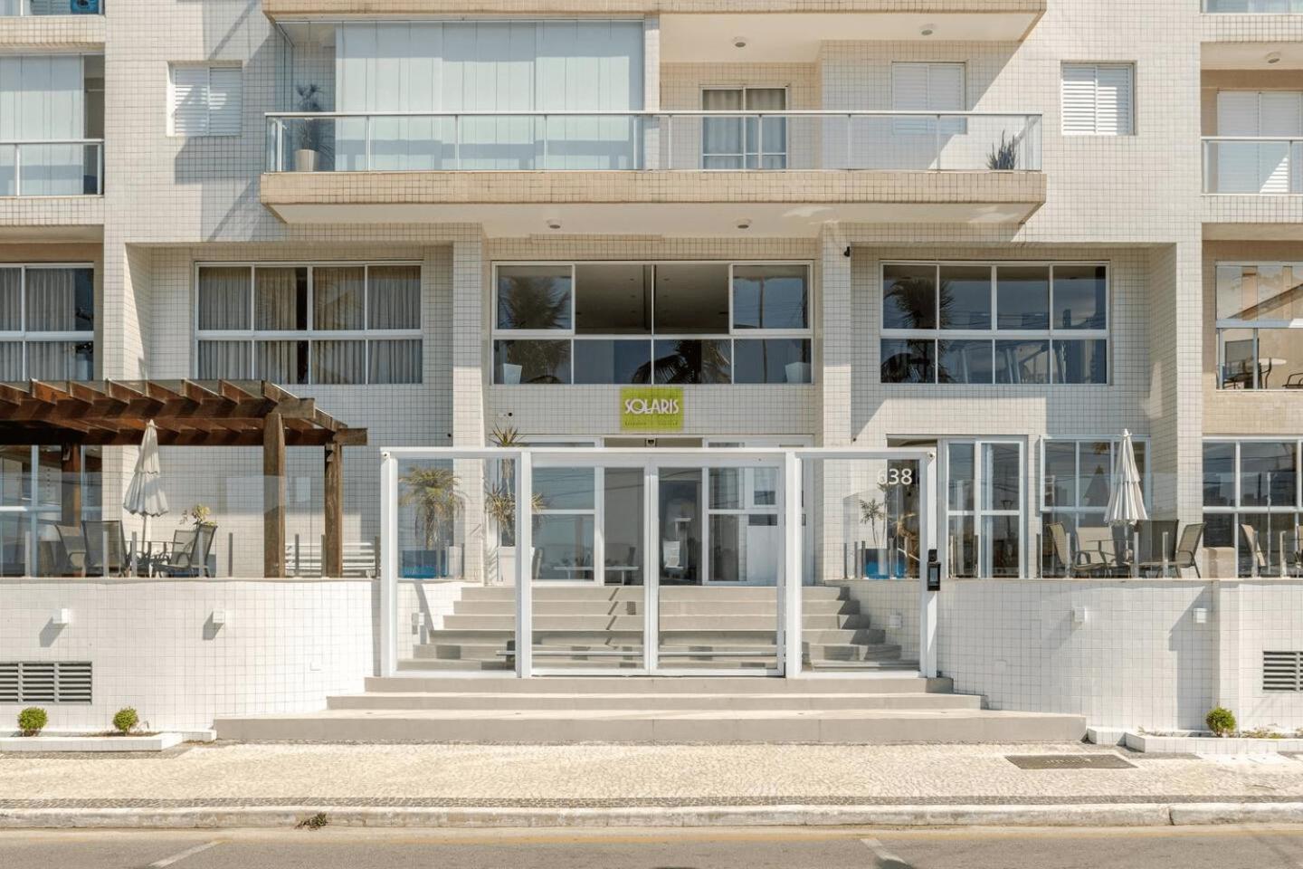 Apto - Predio De Frente Para Praia - Asturias - Guaruja - 2 Vagas Garagem - Wi-Fi E Ar Condicionado Екстериор снимка